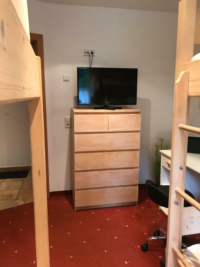 Ferienwohnung Julia Brixen im Thale Exteriör bild