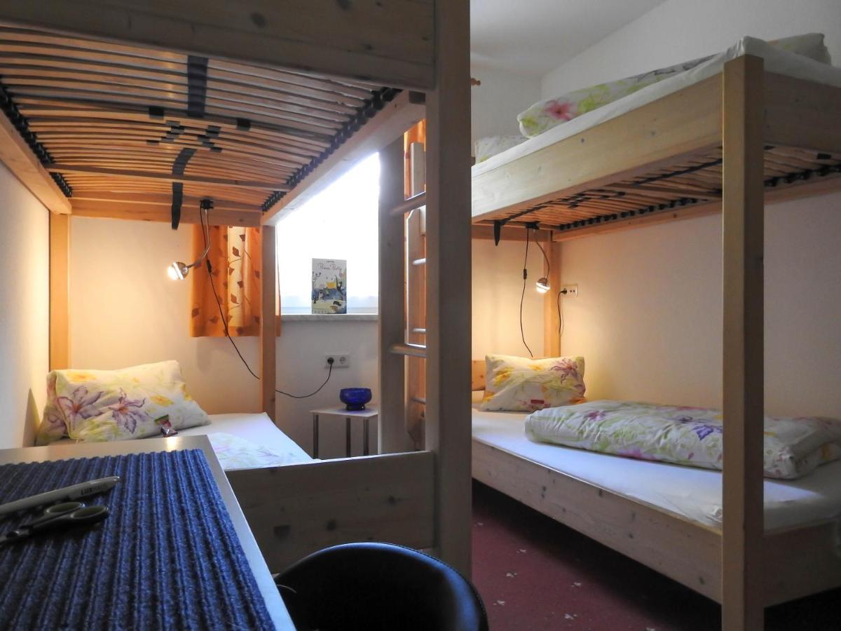 Ferienwohnung Julia Brixen im Thale Exteriör bild